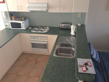 Australian Home Away @ Box Hill 21 - Kalgoorlie Accommodation 6