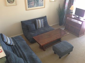 Australian Home Away @ Box Hill 21 - Kalgoorlie Accommodation 8