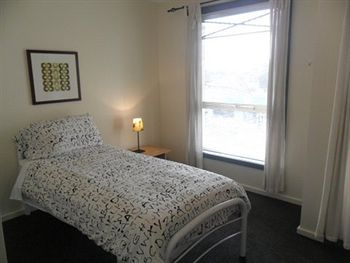 Australian Home Away @ Box Hill 32 - Kalgoorlie Accommodation 17