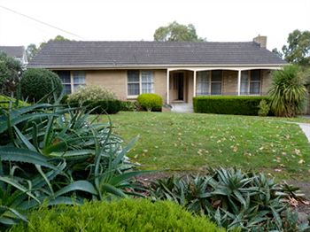 Australian Home Away @ Doncaster Grange Park - Kalgoorlie Accommodation 9