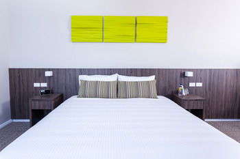 Ibis Styles The Entrance - Kalgoorlie Accommodation 8