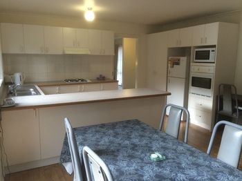 Australian Home Away Ringwood @ Bardia - Kalgoorlie Accommodation 14