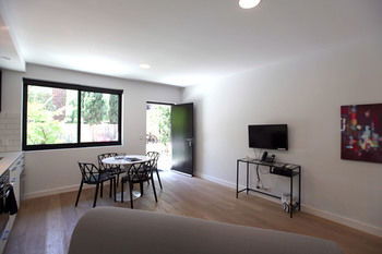 Aberlour Court - Kalgoorlie Accommodation 30