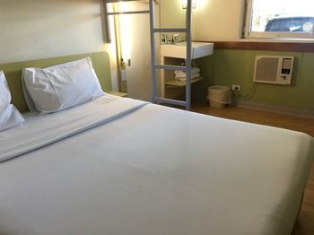 Ibis Budget Campbelltown - Kalgoorlie Accommodation 12