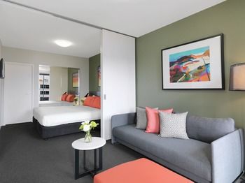 Adina Apartment Hotel Sydney Airport - Kalgoorlie Accommodation 8