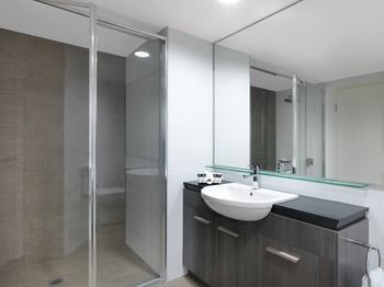 Adina Apartment Hotel Sydney Airport - Kalgoorlie Accommodation 12