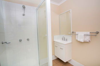 Ingenia Holidays Lake Macquarie - Kalgoorlie Accommodation 13