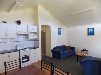Ingenia Holidays Avina - Kalgoorlie Accommodation 3