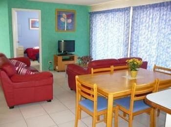 Bayviews & Harbourview Holiday Apartments - Kalgoorlie Accommodation 11