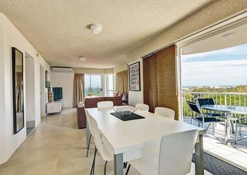 Bayviews & Harbourview Holiday Apartments - Kalgoorlie Accommodation 24