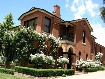 Bishop's Court Estate, Boutique Hotel - Kalgoorlie Accommodation 1
