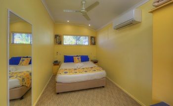 Alex Beach Cabins - Kalgoorlie Accommodation 11