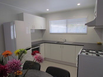 Alex Beach Cabins - Kalgoorlie Accommodation 23