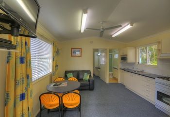 Alex Beach Cabins - Kalgoorlie Accommodation 37