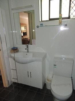 Forest Lodge Motor Inn & Restaurant - Kalgoorlie Accommodation 3
