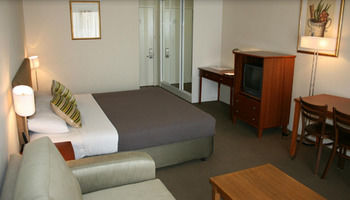 No 95 Accommodation - Kalgoorlie Accommodation 7