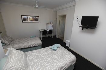 Across Country Motel And Serviced Apartments - Kalgoorlie Accommodation 16
