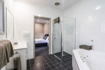 Akuna Motor Inn And Apartments - Kalgoorlie Accommodation 19