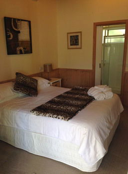 Yarraglen BnB - Kalgoorlie Accommodation 23