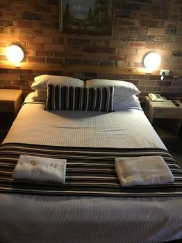 Avoca Beach Hotel & Resort - Kalgoorlie Accommodation 11