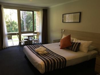 Avoca Beach Hotel & Resort - Kalgoorlie Accommodation 24
