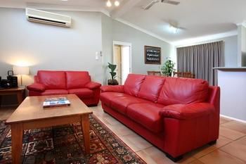 The Grange On Hermitage - Kalgoorlie Accommodation 8