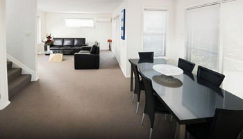 Charlestown Terrace - Kalgoorlie Accommodation 19