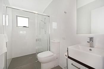 Cooroy Luxury Motel Apartments Noosa - Kalgoorlie Accommodation 2