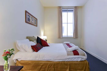 Anchor On Little Collins - Kalgoorlie Accommodation 11