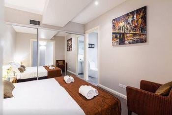Anchor On Little Collins - Southern - Kalgoorlie Accommodation 6