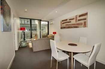 Anchor On Little Collins - Southern - Kalgoorlie Accommodation 37
