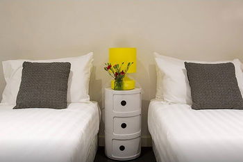 Anchor On Little Collins - Southern - Kalgoorlie Accommodation 63