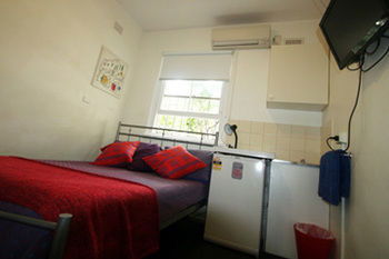 Zing Backpackers - Kalgoorlie Accommodation 6