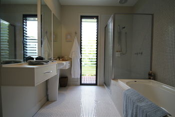 Phoenix Eumundi Bed & Breakfast - Kalgoorlie Accommodation 6