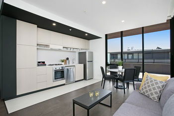 CAMPUS - Kalgoorlie Accommodation 11