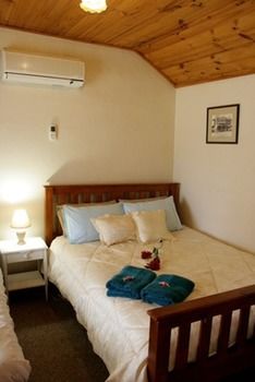 A Settler's Cottage - Kalgoorlie Accommodation 5