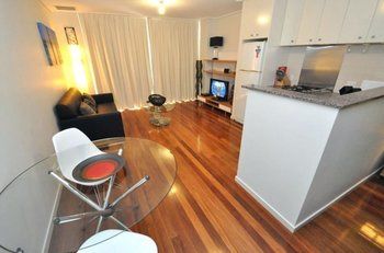 Sydney CBD 2806 Pt Furnished Apartment - Kalgoorlie Accommodation 6