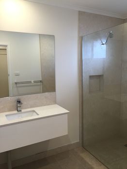 Ivy Units Glen Waverley - Kalgoorlie Accommodation 1