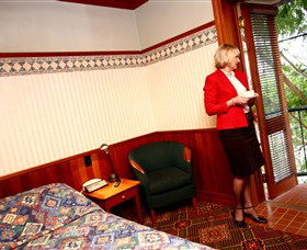 Manly Hotel, The - Kalgoorlie Accommodation 2