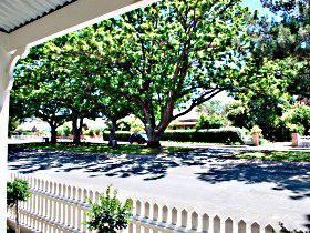 Arendon Cottage - Kalgoorlie Accommodation 1
