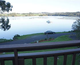 Tranquility Waters - Kalgoorlie Accommodation 0