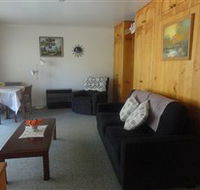 Blue Wren Tea Gardens - Kalgoorlie Accommodation