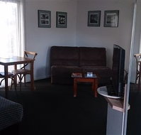 Budget On The Lake - Kalgoorlie Accommodation