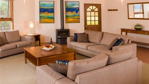 Aireys Inlet Getaway Resort - Kalgoorlie Accommodation 4