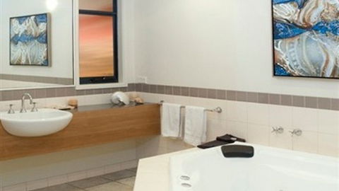 Aireys Inlet Getaway Resort - Kalgoorlie Accommodation 6