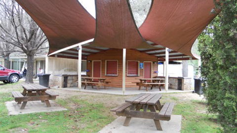 NRMA Bright Holiday Park - Kalgoorlie Accommodation 2