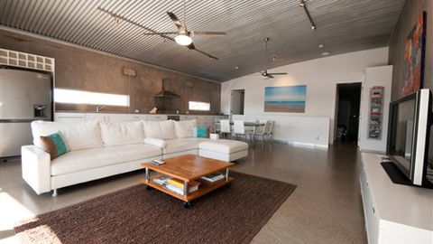 HolidayMakers - Kalgoorlie Accommodation 6