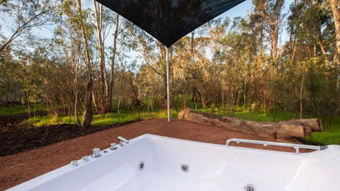 Moama On Murray Talo Retreat - Kalgoorlie Accommodation 1