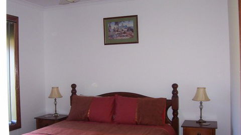 Murphy's Cabin - Kalgoorlie Accommodation 4