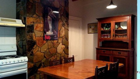 Annadale House - Kalgoorlie Accommodation 1